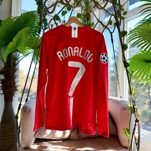 Vintage Inspired Nike 2007-2008 Manchester United - Ronaldo CR7 #7 Jersey Retro
